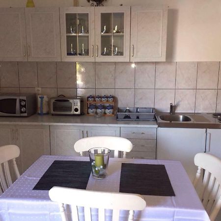 Apartment Antonija Povile Exteriör bild
